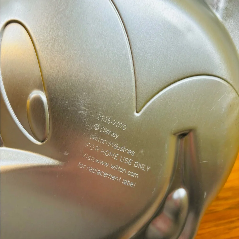 Wilton Disney‎ Mickey Mouse Cake Pan